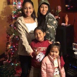 Meet your Posher, Yuridia